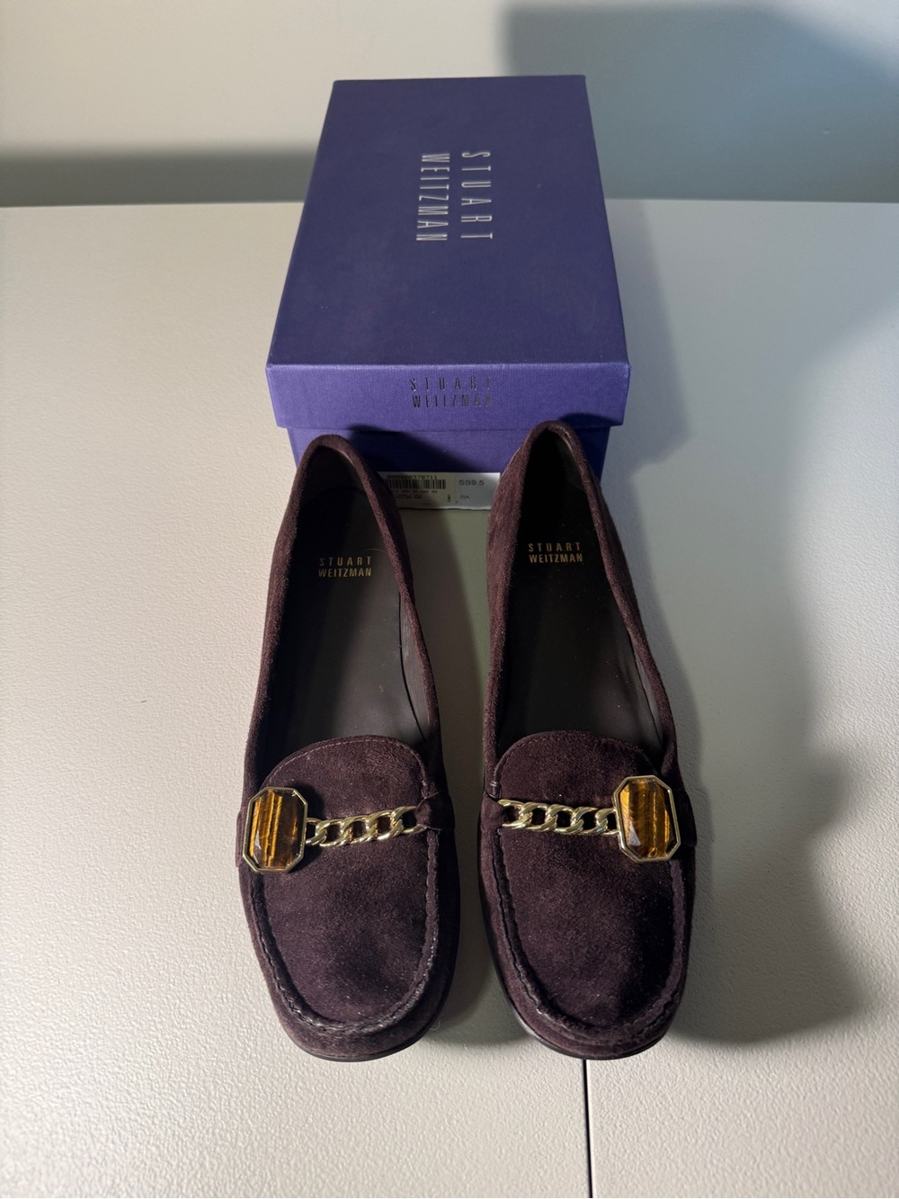 Stuart Weitzman Chocolate Brown Suede Loafers Size 9.5 Chain Y2K Retro Office